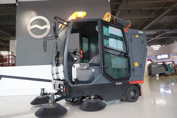 駕駛式掃地機為何如此受歡迎?