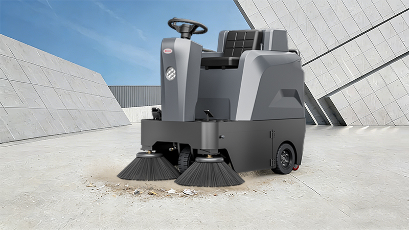 江蘇鑫源昌重工科技股份有限公司采購揚(yáng)子YZ-S4駕駛式掃地機(jī)案例
