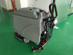 掃地機與洗地機的區別在哪?應該怎么選呢